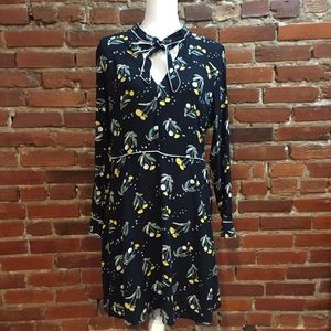 Dandelion print dress w/ pussy bow